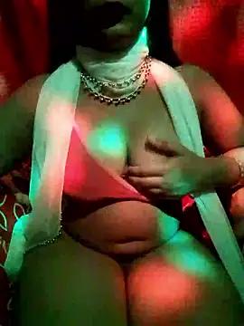 Snapshot of Babe_Doll04 chatting on 10/02/25, 05:36 Babe Doll04 online show from 10/02/25, 05:36