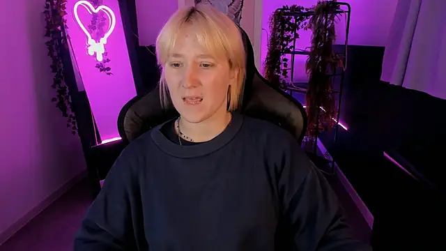 CinBellamy online show from 09/30/25, 06:07