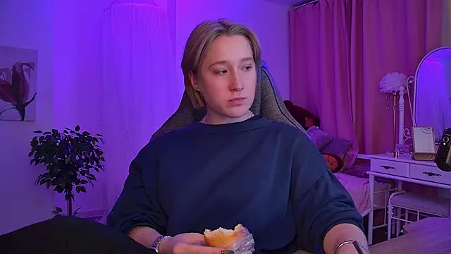 CinBellamy online show from 01/18/26, 05:33