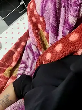 Radhika 01 online show from 11/12/25, 04:29