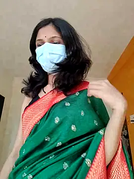 Shivani2002 online show from 03/19/26, 05:33