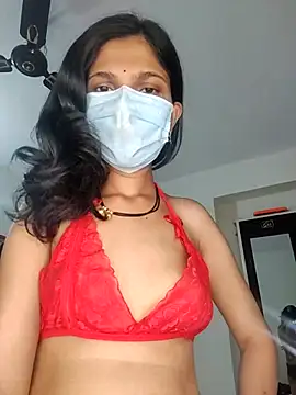 Shivani2002 online show from 04/19/26, 06:07