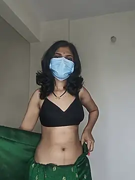 Shivani2002 online show from 07/03/26, 09:37