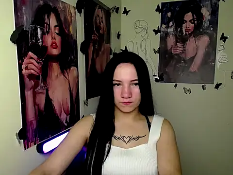 Em7MaA online show from 09/28/25, 06:57