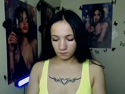 Em7MaA online show from 10/26/25, 06:30