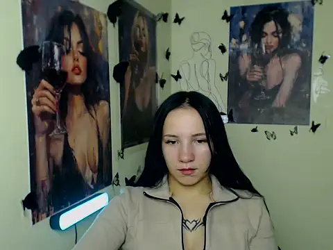 Em7MaA online show from 11/08/25, 01:39