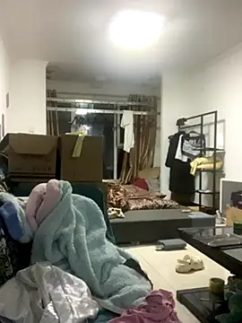 Snapshot of SSlady521 chatting on 09/24/25, 02:31 SSlady521 online show from 09/24/25, 02:31