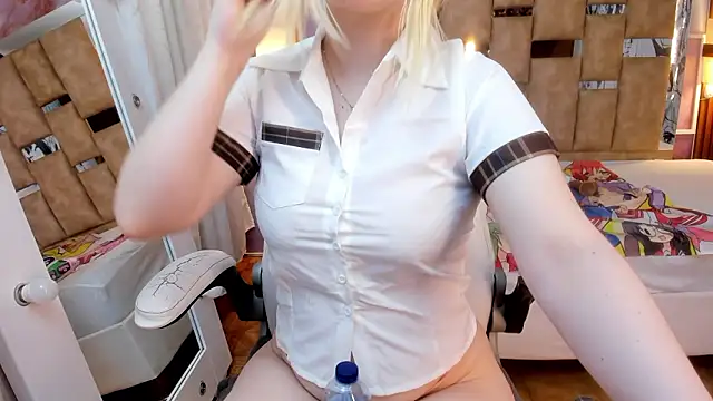 Melody Lolii online show from 02/04/26, 06:03