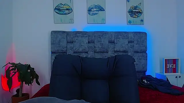 Snapshot of dirty_model chatting on 10/08/25, 03:15 dirty model online show from 10/08/25, 03:15