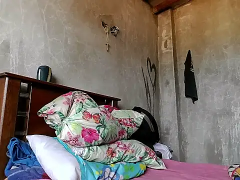 dirty model online show from 05/09/26, 06:02