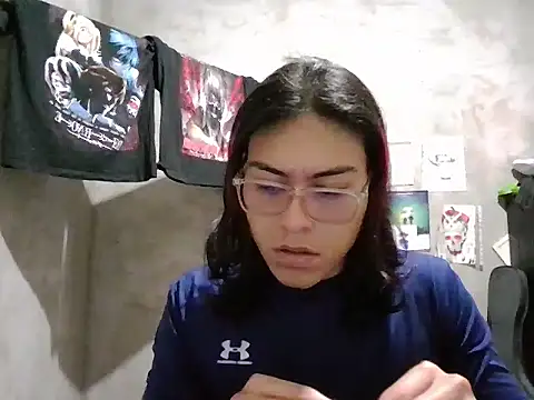 dirty model online show from 05/20/26, 11:27