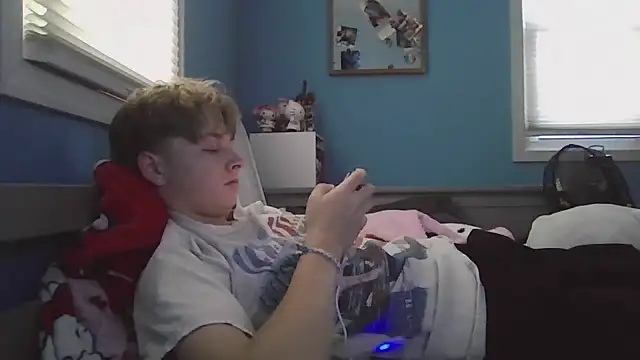 Liam axel35 online show from 10/10/25, 09:03