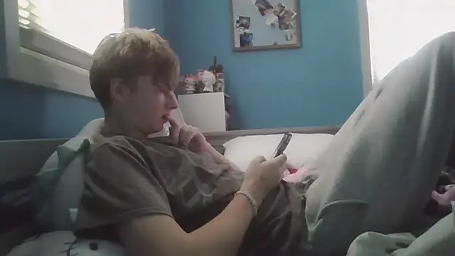 Liam axel35 online show from 11/02/25, 05:59