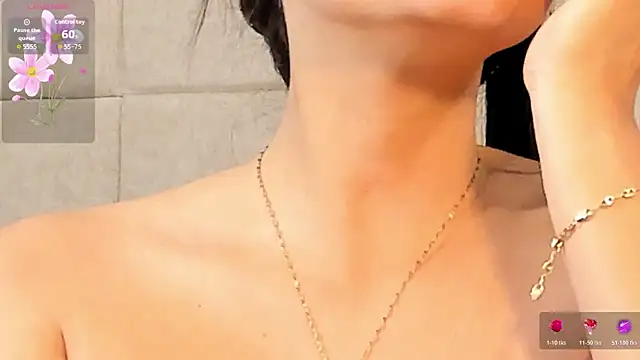 VioletHilton online show from 12/02/25, 07:31