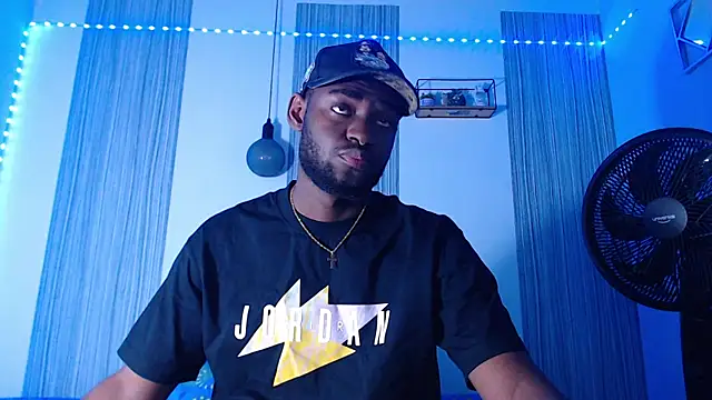 eebony stallion online show from 02/06/26, 03:11