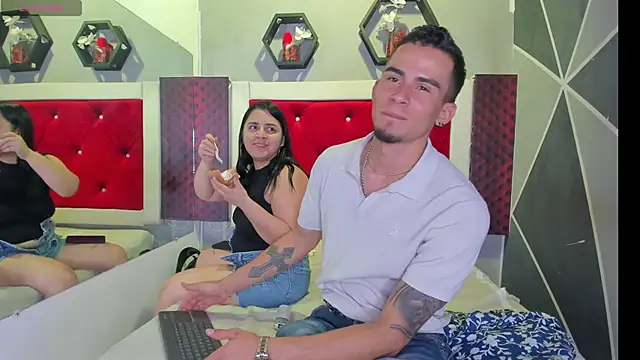 StrapSwingers online show from 09/10/25, 08:09