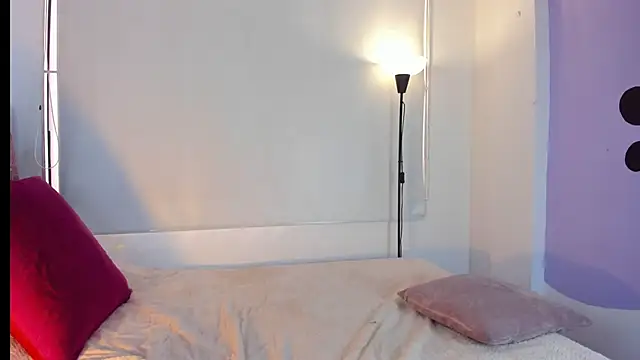 LunaVelvet777 online show from 02/06/26, 03:37