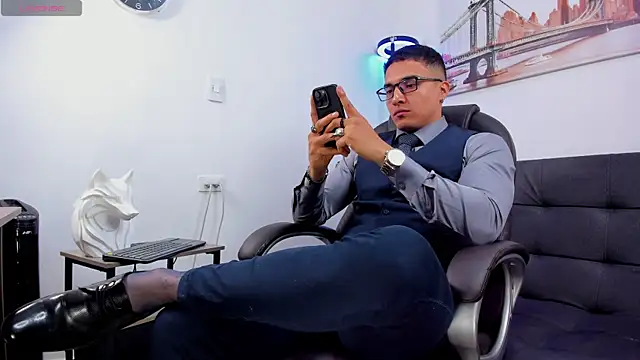 Dash Bukoski online show from 10/14/25, 02:07