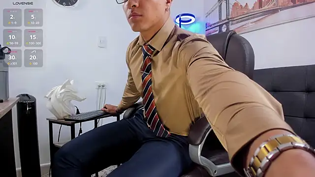 Dash Bukoski online show from 11/04/25, 12:48