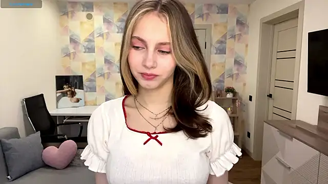 NylaNadler online show from 02/20/26, 05:37