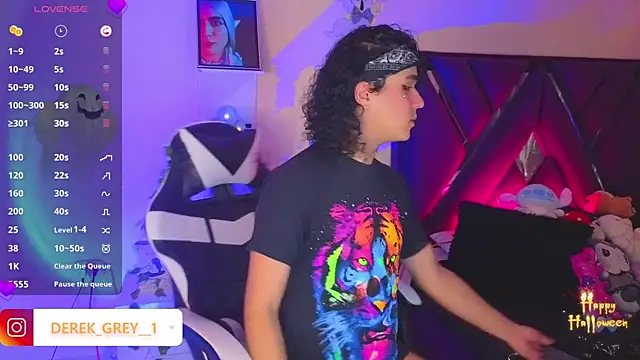 derek greyy  online show from 11/05/25, 07:14