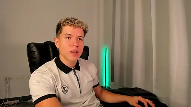 nathan blake online show from 11/20/25, 08:41