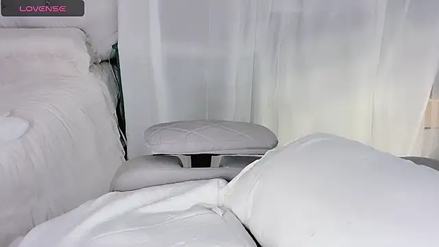 Amaya-yooo-36D online show from 11/11/25, 03:50