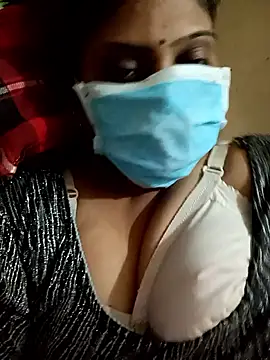 Snapshot of reena502 chatting on 09/14/25, 06:40 reena502 online show from 09/14/25, 06:40