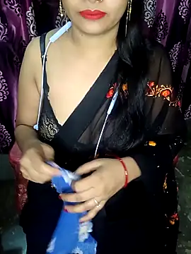 Snapshot of reena502 chatting on 10/01/25, 05:52 reena502 online show from 10/01/25, 05:52