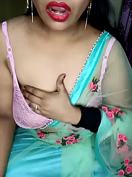 Snapshot of reena502 chatting on 10/03/25, 05:48 reena502 online show from 10/03/25, 05:48