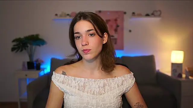 kissie cat online show from 10/03/25, 01:19