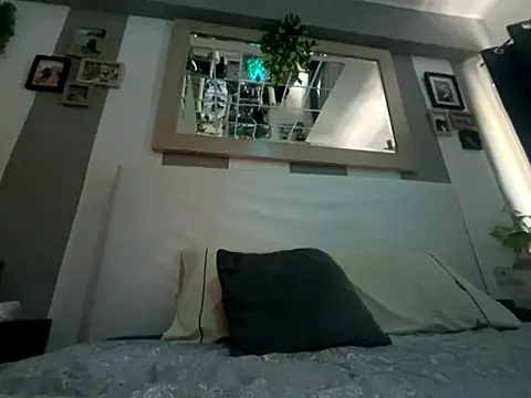 Snapshot of bertfaust chatting on 10/18/25, 12:06 bertfaust online show from 10/18/25, 12:06