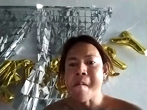 Snapshot of Angelic_Asian69 chatting on 04/13/26, 03:56 Angelic Asian69 online show from 04/13/26, 03:56
