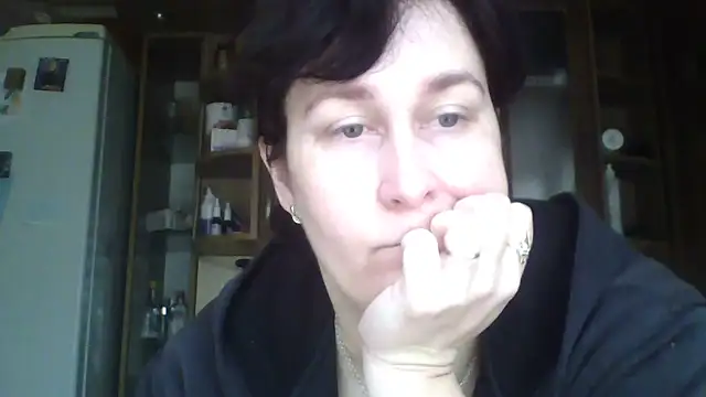 Amandda  online show from 03/27/26, 06:08