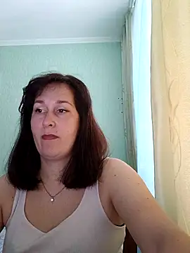 Snapshot of Amandda_ chatting on 06/17/26, 05:54 Amandda online show from 06/17/26, 05:54