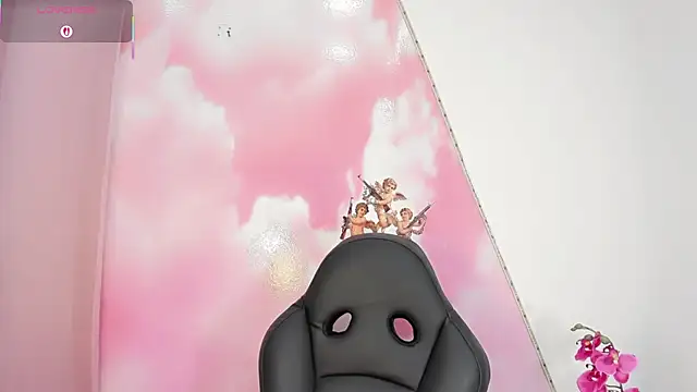 Snapshot of DarliingSweet chatting on 11/18/25, 10:09 DarliingSweet online show from 11/18/25, 10:09