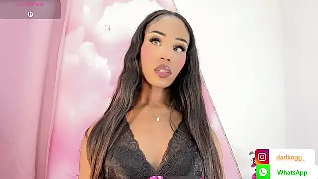 Snapshot of DarliingSweet chatting on 11/25/25, 12:16 DarliingSweet online show from 11/25/25, 12:16