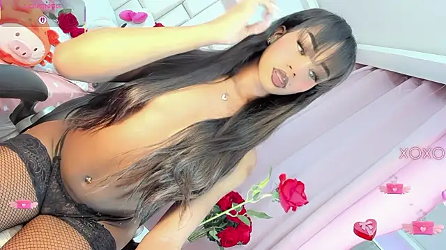 Snapshot of DarliingSweet chatting on 02/13/26, 10:44 DarliingSweet online show from 02/13/26, 10:44