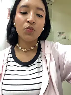 CatalinaFlores online show from 04/20/26, 10:22