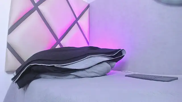 venus-03 online show from 04/02/26, 03:26