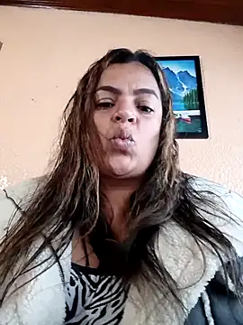 Mia-Glow online show from 02/09/26, 11:47