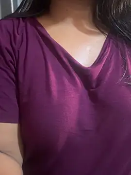 Maggi-is-back online show from 09/17/25, 03:24