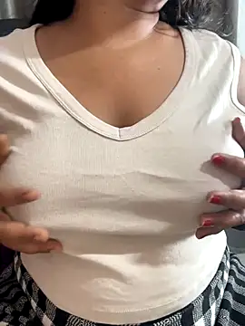 Maggi-is-back online show from 10/06/25, 02:20