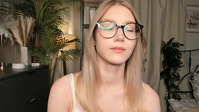 ChinBonnell online show from 10/10/25, 05:39