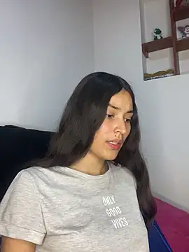 hotwife26 online show from 04/28/26, 02:27