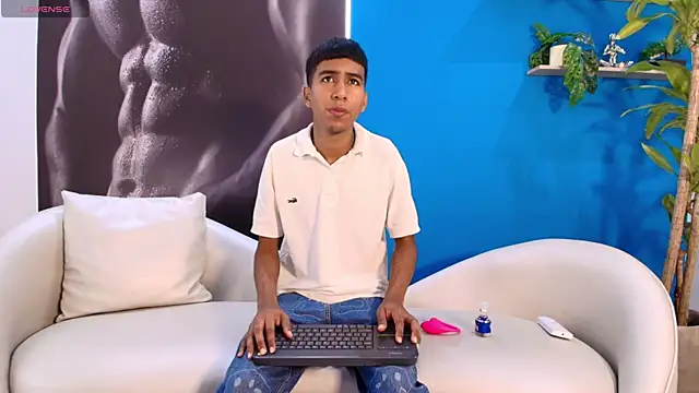 ender h0t online show from 09/09/25, 01:43