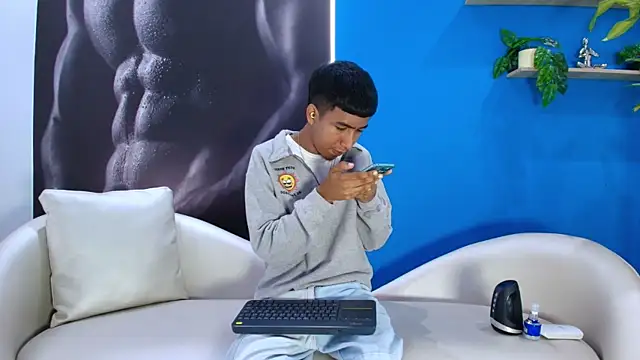 ender h0t online show from 09/30/25, 02:00