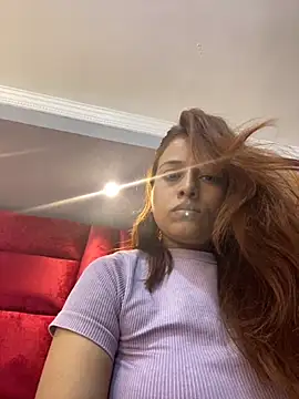 VictoriaFerro online show from 10/14/25, 02:07