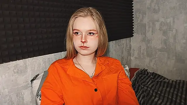 LiaVibes online show from 03/19/26, 07:34