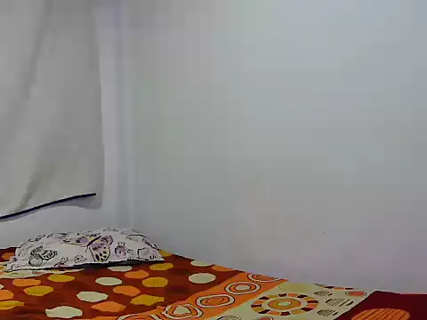 Snapshot of kate_bliss chatting on 02/12/26, 11:33 kate bliss online show from 02/12/26, 11:33